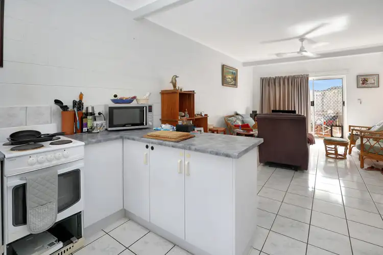 Fifth view of Homely unit listing, 6/16-20 Mount Peter Road, Edmonton QLD 4869
