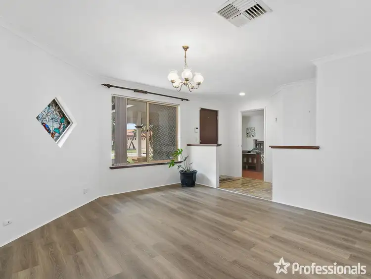 Sixth view of Homely house listing, 32 Citrine Gardens, Forrestfield WA 6058