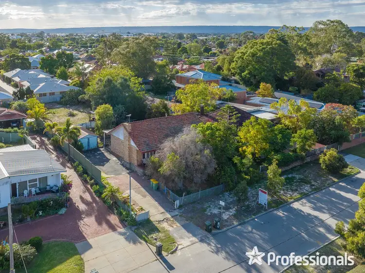 Fifth view of Homely house listing, 16 Taree Street, St James WA 6102