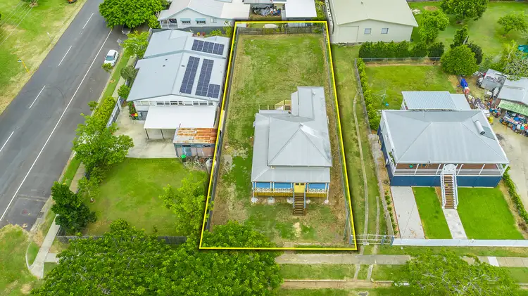 23 Friday Street, Shorncliffe QLD 4017