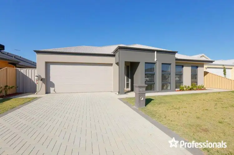 Second view of Homely house listing, 21 Karda Street, Wattle Grove WA 6107
