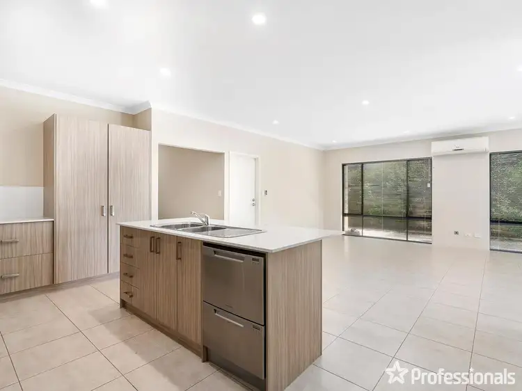 Sixth view of Homely house listing, 21 Karda Street, Wattle Grove WA 6107