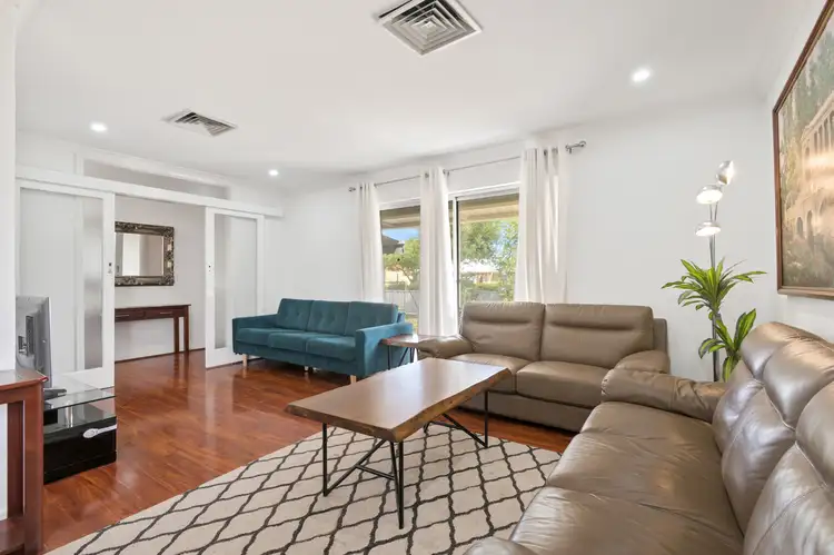 4 Karel Avenue, Rossmoyne WA 6148