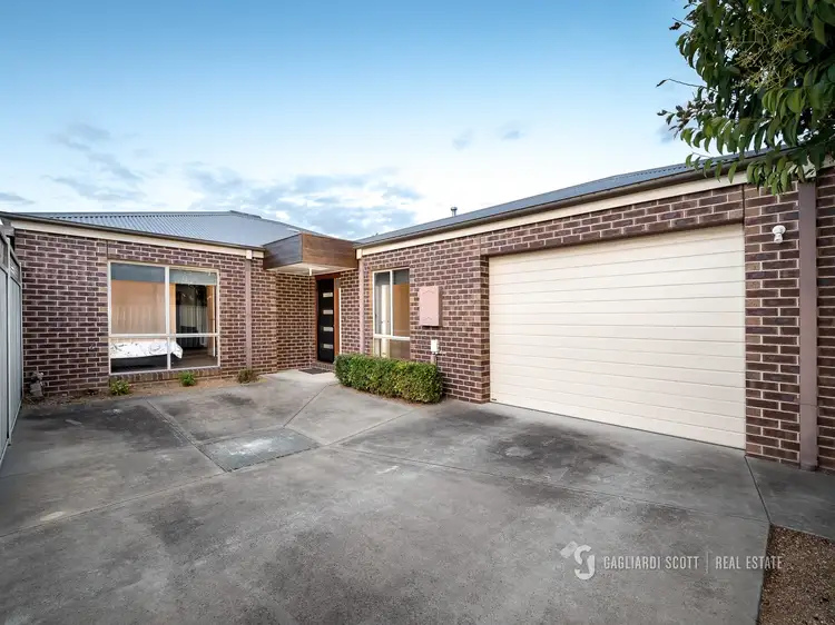 Main view of Homely house listing, 2/17 Dunkirk Avenue, Shepparton VIC 3630