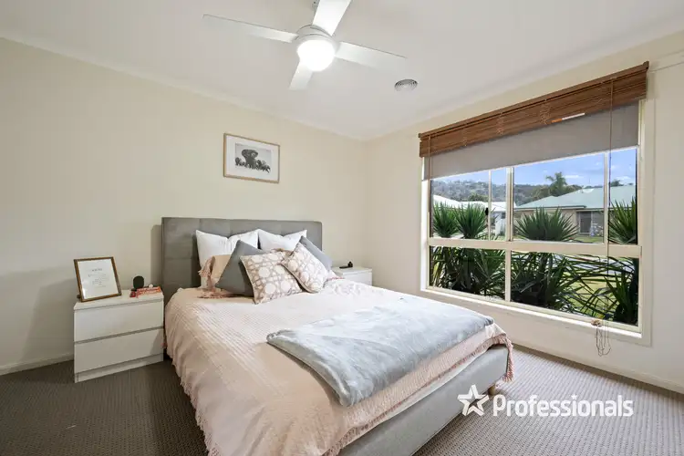 Sixth view of Homely house listing, 6 Hamilton Place, Wodonga VIC 3690