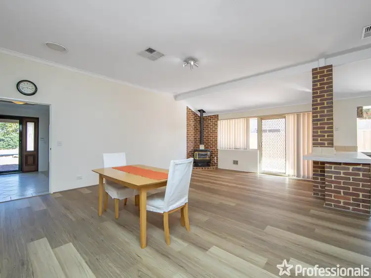 Sixth view of Homely house listing, 10 Woodall Court, High Wycombe WA 6057