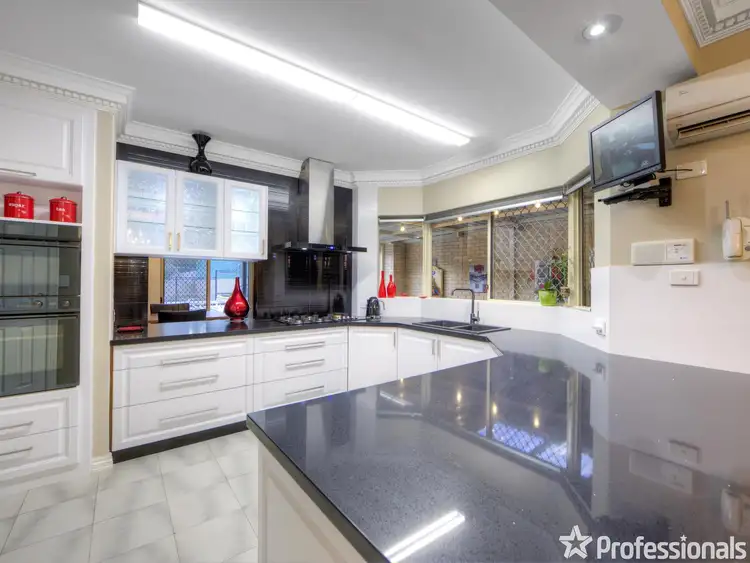 Sixth view of Homely house listing, 404 Lesmurdie Road, Lesmurdie WA 6076