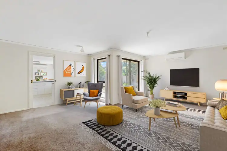 Second view of Homely house listing, 21 Cheriton Drive, Strathdale VIC 3550