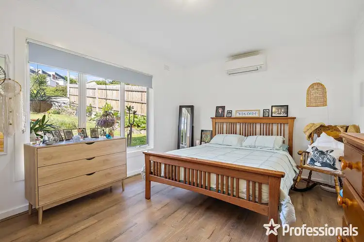 Sixth view of Homely house listing, 16 Mount View Parade, Mooroolbark VIC 3138