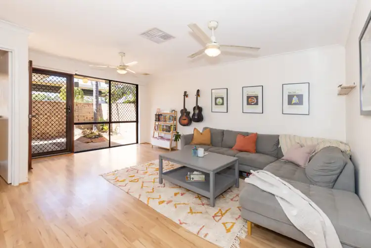 Sixth view of Homely semi-detached listing, 3B Corsair Court, Heathridge WA 6027