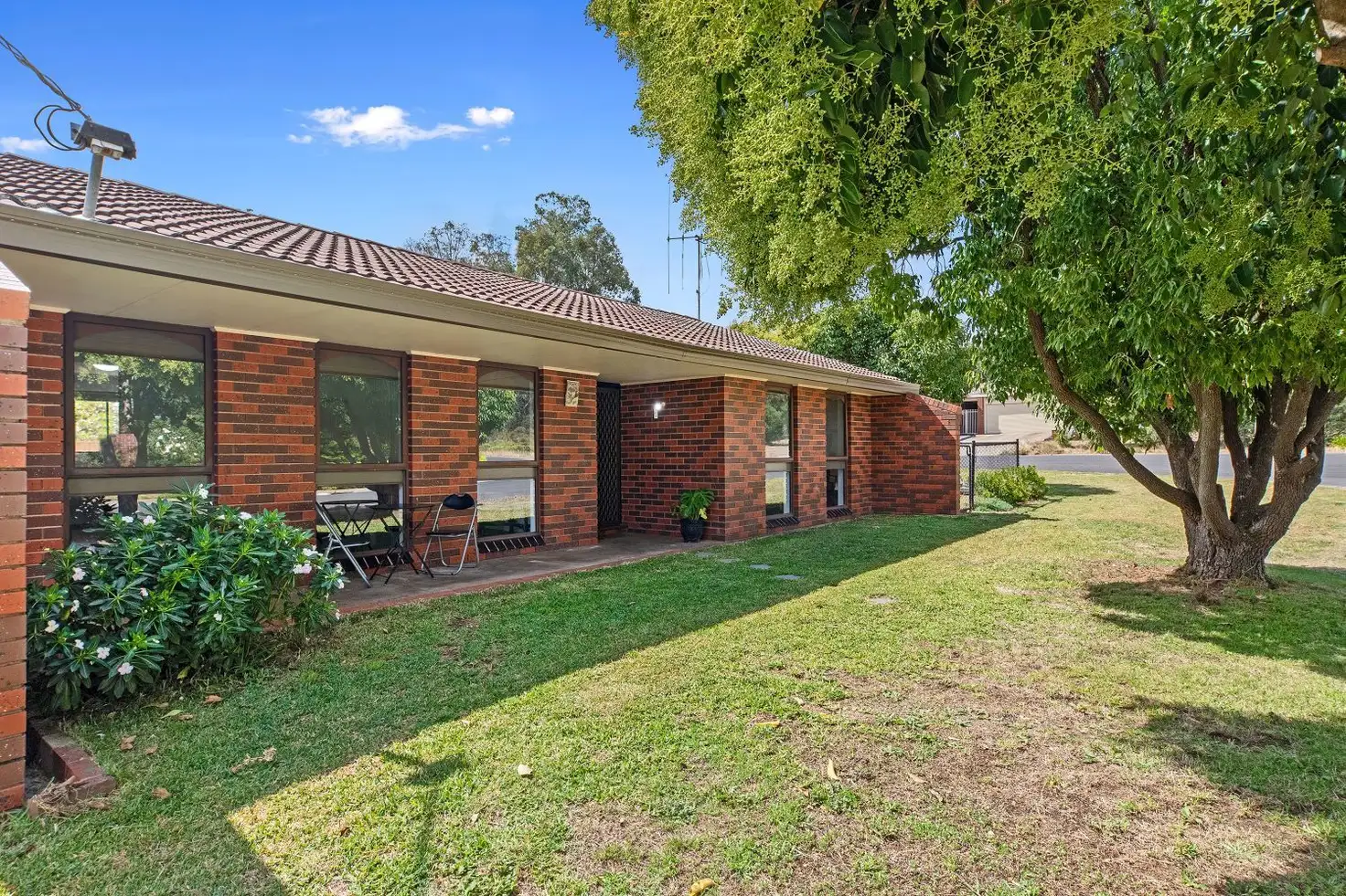 Main view of Homely unit listing, 1/1 Nandina Court, Strathdale VIC 3550
