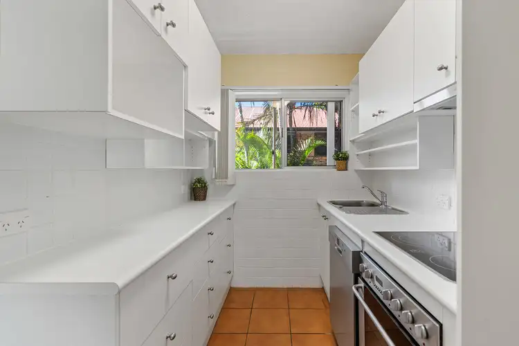 Third view of Homely unit listing, 2/9 Saint Catherines Terrace, Wynnum QLD 4178