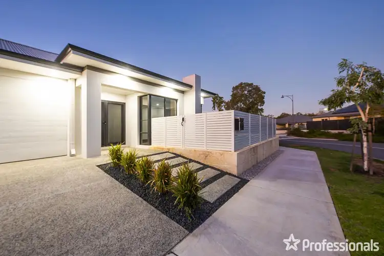 7 Brookhill Grove, Bushmead WA 6055