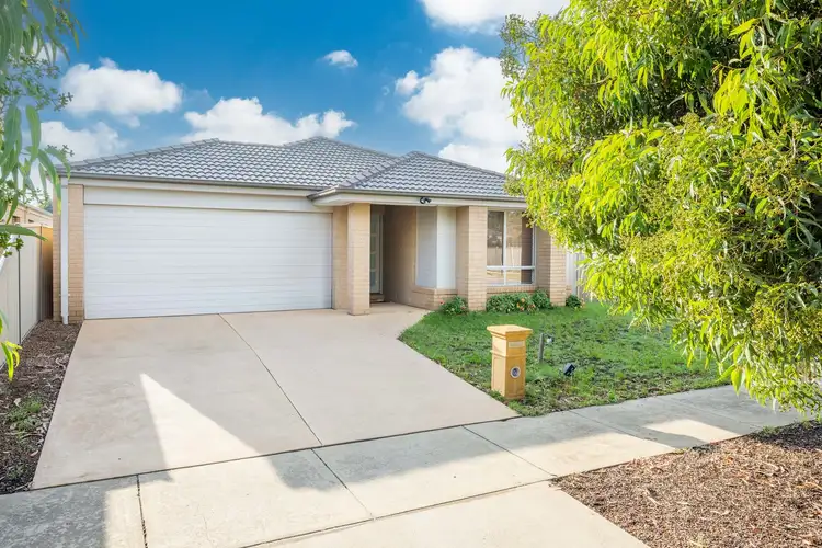 Second view of Homely house listing, 10 Teatree Place, Kialla VIC 3631