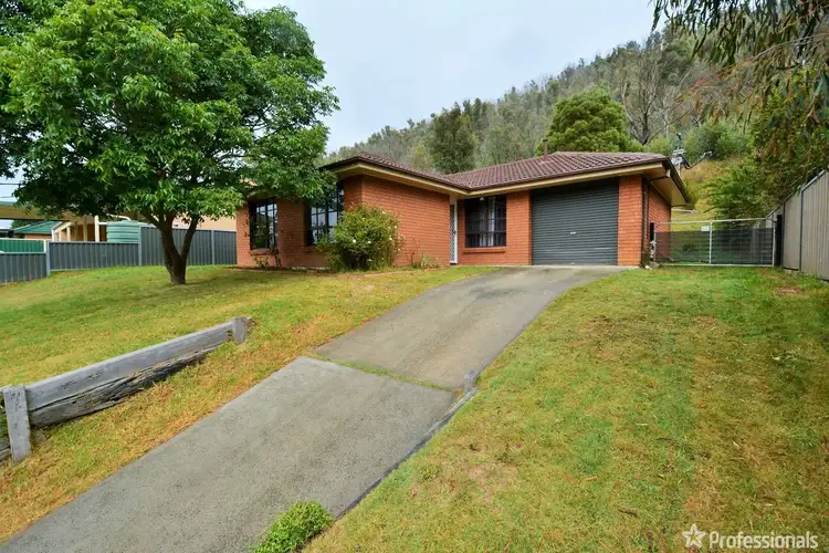 98 Macaulay Street, Lithgow NSW 2790
