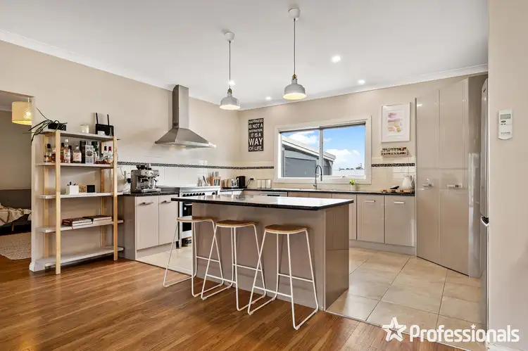 Fourth view of Homely house listing, 3 Wedgewood Court, Yarra Glen VIC 3775