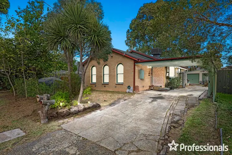 10 Tinarra Court, Kilsyth VIC 3137