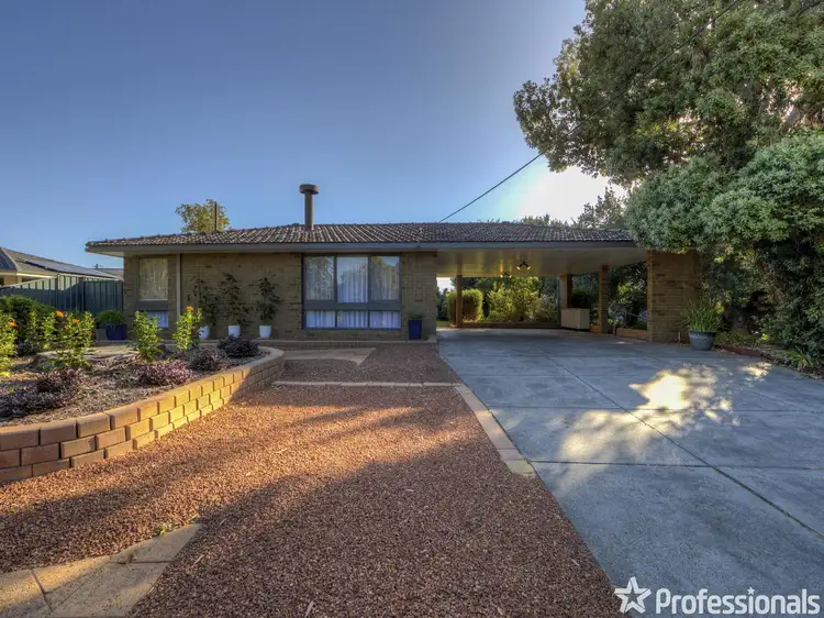 12 Cameron Close, Lesmurdie WA 6076