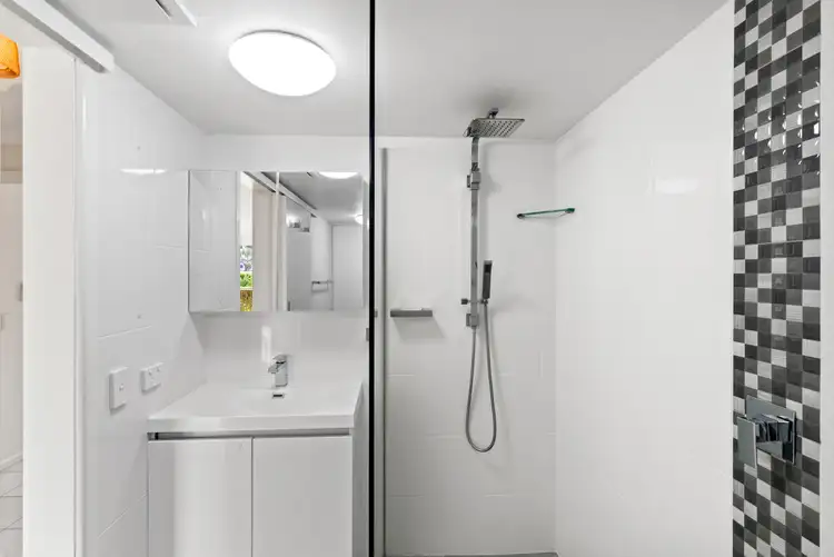 Sixth view of Homely unit listing, 2/6-8 Hastings Road, Bogangar NSW 2488