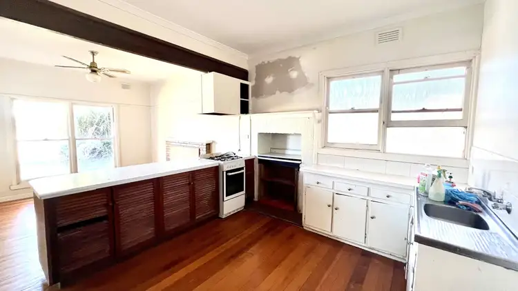 Seventh view of Homely house listing, 5 Harding Street, Mooroopna VIC 3629