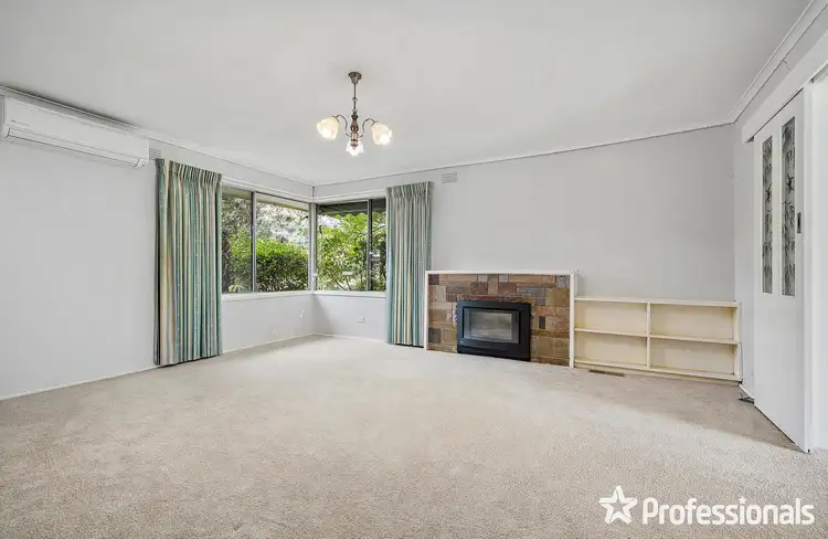 Second view of Homely house listing, 83 Dryden Concourse, Mooroolbark VIC 3138