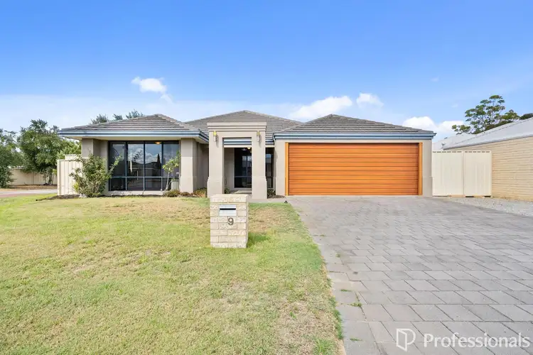 9 Carbine Drive, Wattle Grove WA 6107