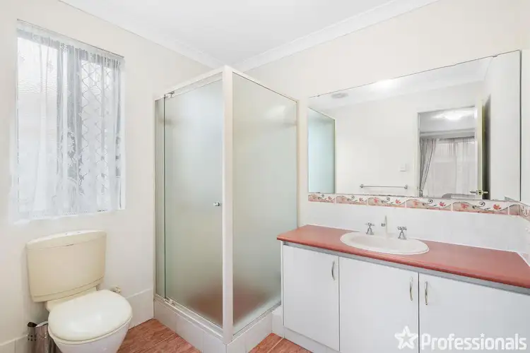 Sixth view of Homely house listing, 21 Limerick Loop, Wattle Grove WA 6107