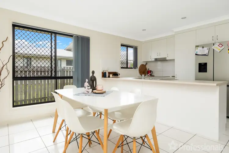 Seventh view of Homely house listing, 54 Falcon Crescent, Zilzie QLD 4710