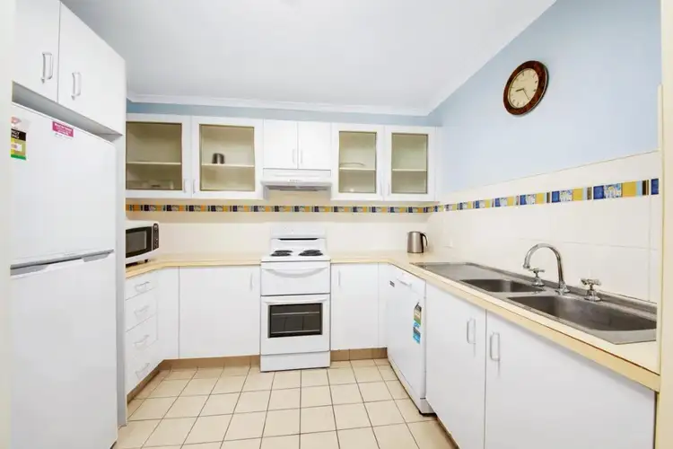 Fourth view of Homely unit listing, 18/32 Kent Street, West Gladstone QLD 4680