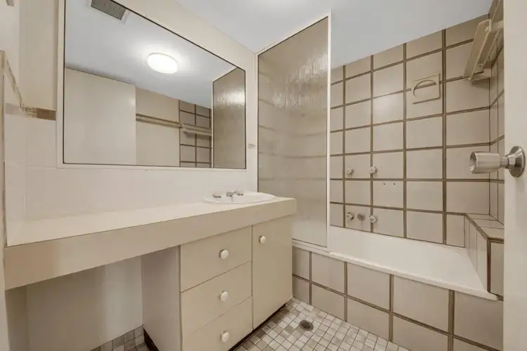 Seventh view of Homely unit listing, 18/32 Kent Street, West Gladstone QLD 4680