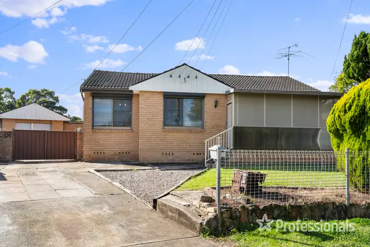 11 Edward Street, Lurnea NSW 2170