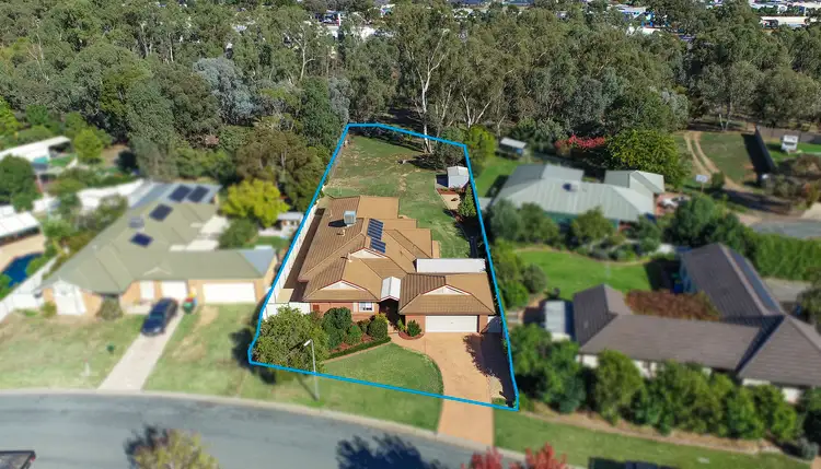 Second view of Homely house listing, 9 Silvan Crescent, Kialla VIC 3631