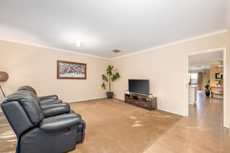 Seventh view of Homely house listing, 5 Settlers Drive, Kialla VIC 3631