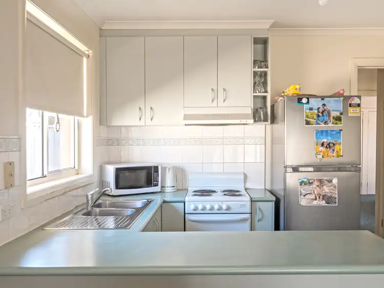 Sixth view of Homely unit listing, 2/150 Swallow Street, Shepparton VIC 3630