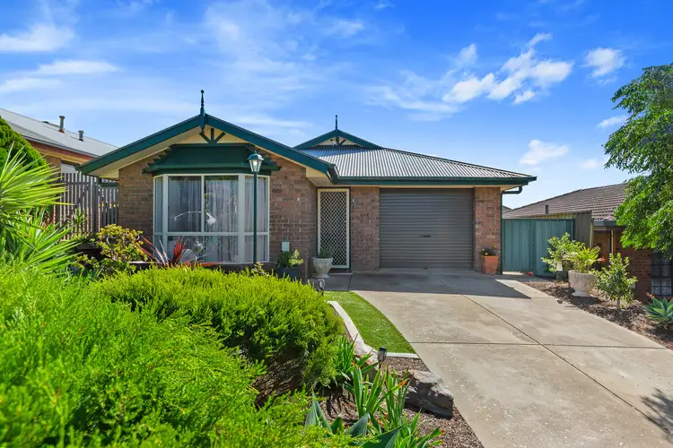 2/11 Shoalstone Court, Moana SA 5169
