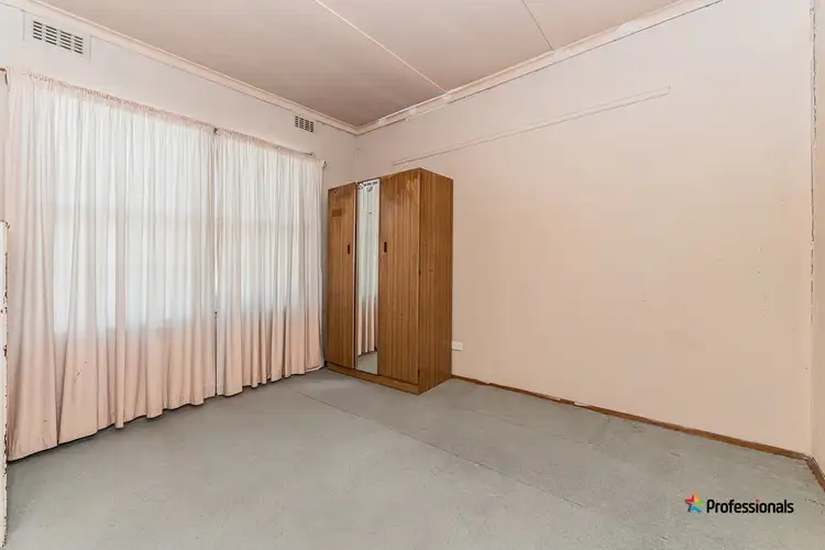 Sixth view of Homely house listing, 3 Nicholas Street, Broadmeadows VIC 3047