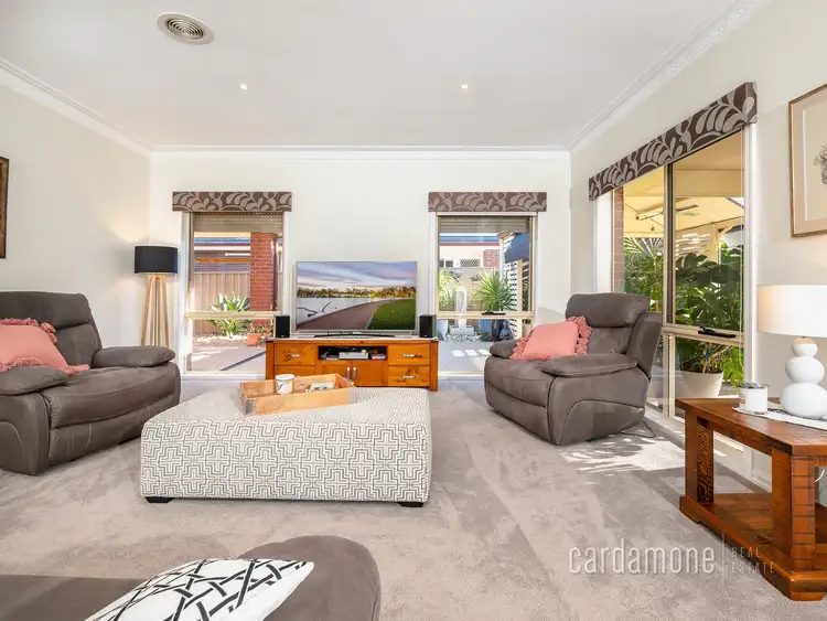 Sixth view of Homely house listing, 10 Silvan Crescent, Kialla VIC 3631