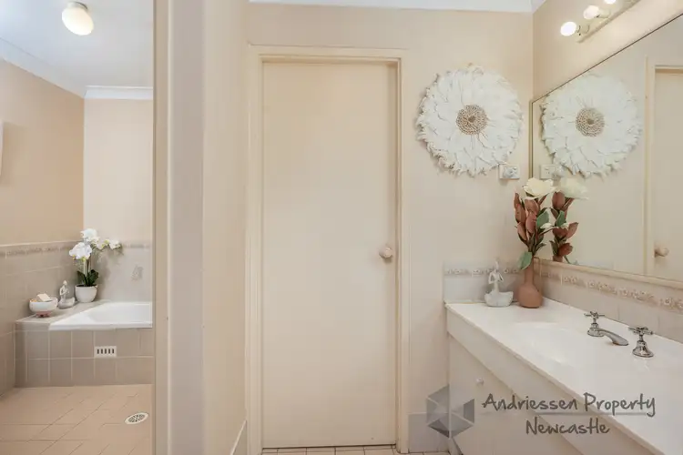 Sixth view of Homely villa listing, 10 Aurora Court, Warners Bay NSW 2282