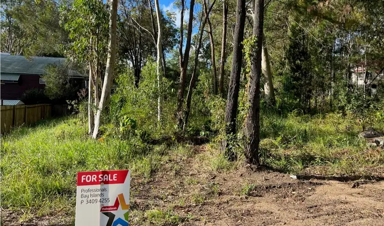 7 Tukkeri Street, Macleay Island QLD 4184