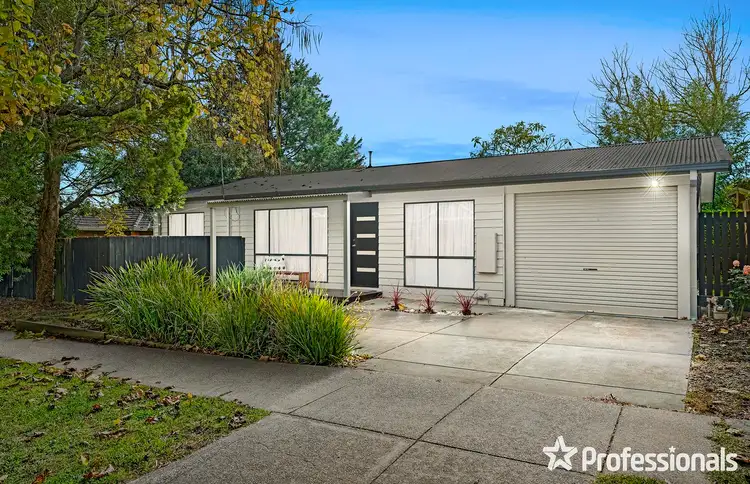 2a Browning Street, Kilsyth VIC 3137