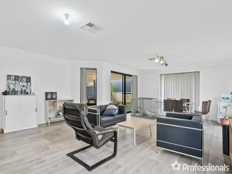 Third view of Homely house listing, 21 Glenree Way, Bullsbrook WA 6084
