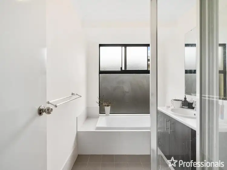 Seventh view of Homely house listing, 21 Glenree Way, Bullsbrook WA 6084