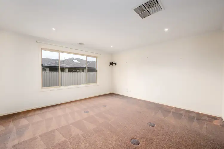 Sixth view of Homely house listing, 5 Prospect Crescent, Kialla VIC 3631