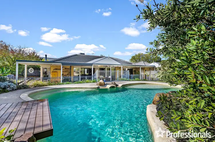 14 Kameel Drive, Yarra Glen VIC 3775