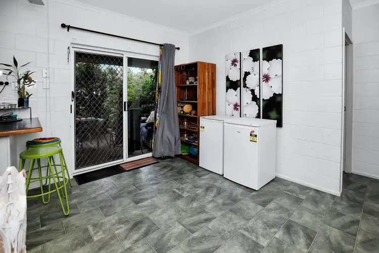 Fifth view of Homely house listing, 6 Langsat Close, Smithfield QLD 4878