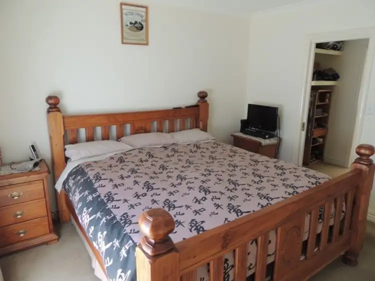 Sixth view of Homely unit listing, 2/15 Flanagan Drive, Tatura VIC 3616