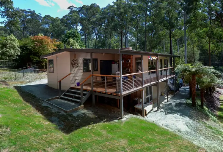 26 Whitegum Drive, East Warburton VIC 3799