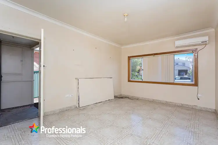 Fourth view of Homely house listing, 7 Ashmead Avenue, Revesby NSW 2212