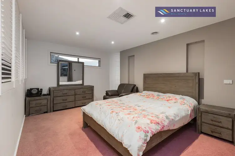 Sixth view of Homely house listing, 6 Peppercorn Court, Sanctuary Lakes VIC 3030