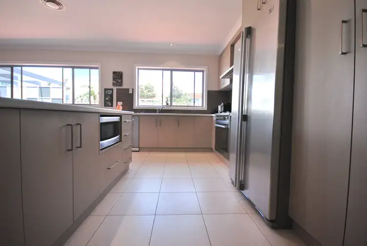 Seventh view of Homely house listing, 9 Brambuck Avenue, Kialla VIC 3631